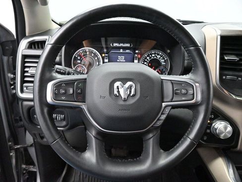 Used 2022 RAM 1500 Laramie AWD/4WD image 15