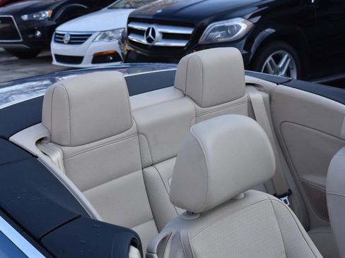 Used 2009 Volkswagen Eos Komfort image 29