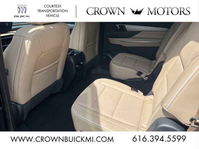 Used 2026 Buick Enclave Preferred w/ Power Package AWD/4WD image 14