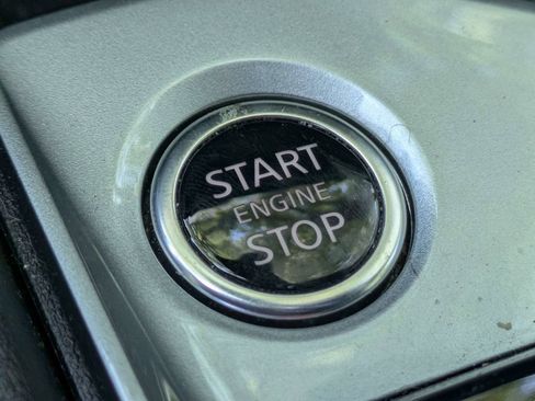 Used 2025 Nissan Altima 2.5 SV FWD image 25