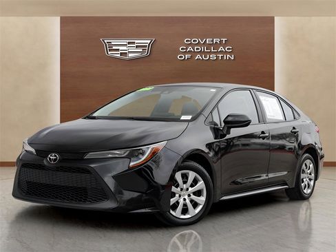 Used 2022 Toyota Corolla LE image 1