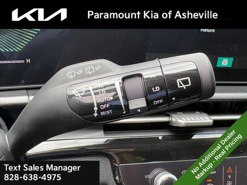 New 2026 Kia Sportage LX FWD image 24