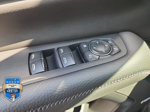 New 2026 GMC Yukon XL Denali w/ Advanced Technology Package AWD/4WD image 23