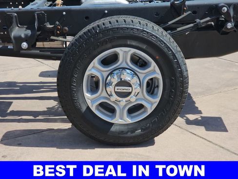 New 2026 Ford F350 XLT AWD/4WD image 35