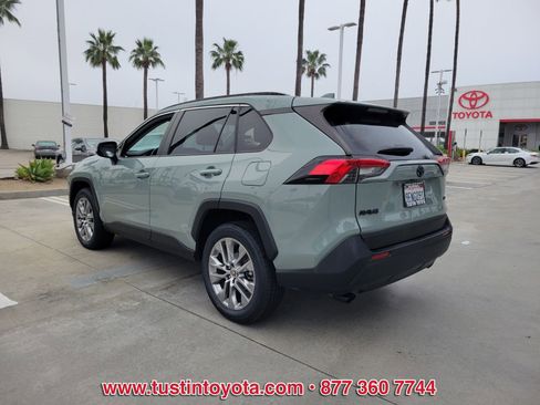 Certified 2023 Toyota RAV4 XLE Premium FWD image 6