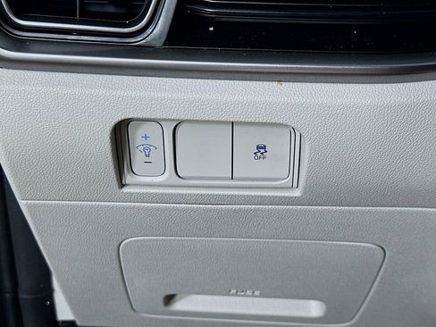 Used 2025 Kia Sorento S w/ Panoramic Sunroof Package FWD image 22