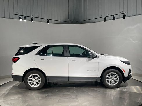 Used 2024 Chevrolet Equinox LS image 10
