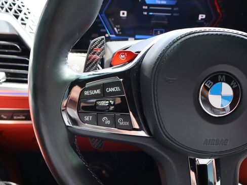 Used 2024 BMW XM AWD/4WD image 35