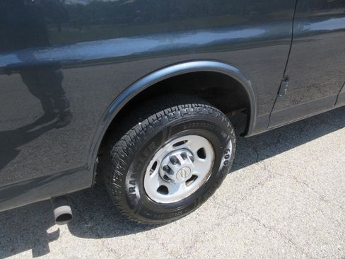 Used 2020 Chevrolet Express 2500 w/ Driver Convenience Package RWD image 14