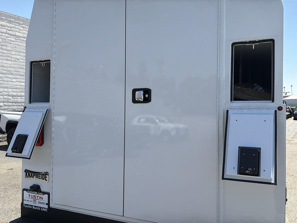 New 2025 GMC Savana 3500 w/ Power Convenience Package RWD image 24
