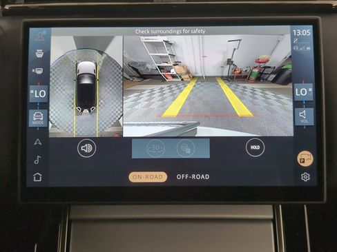 Used 2025 Land Rover Range Rover Velar S image 24