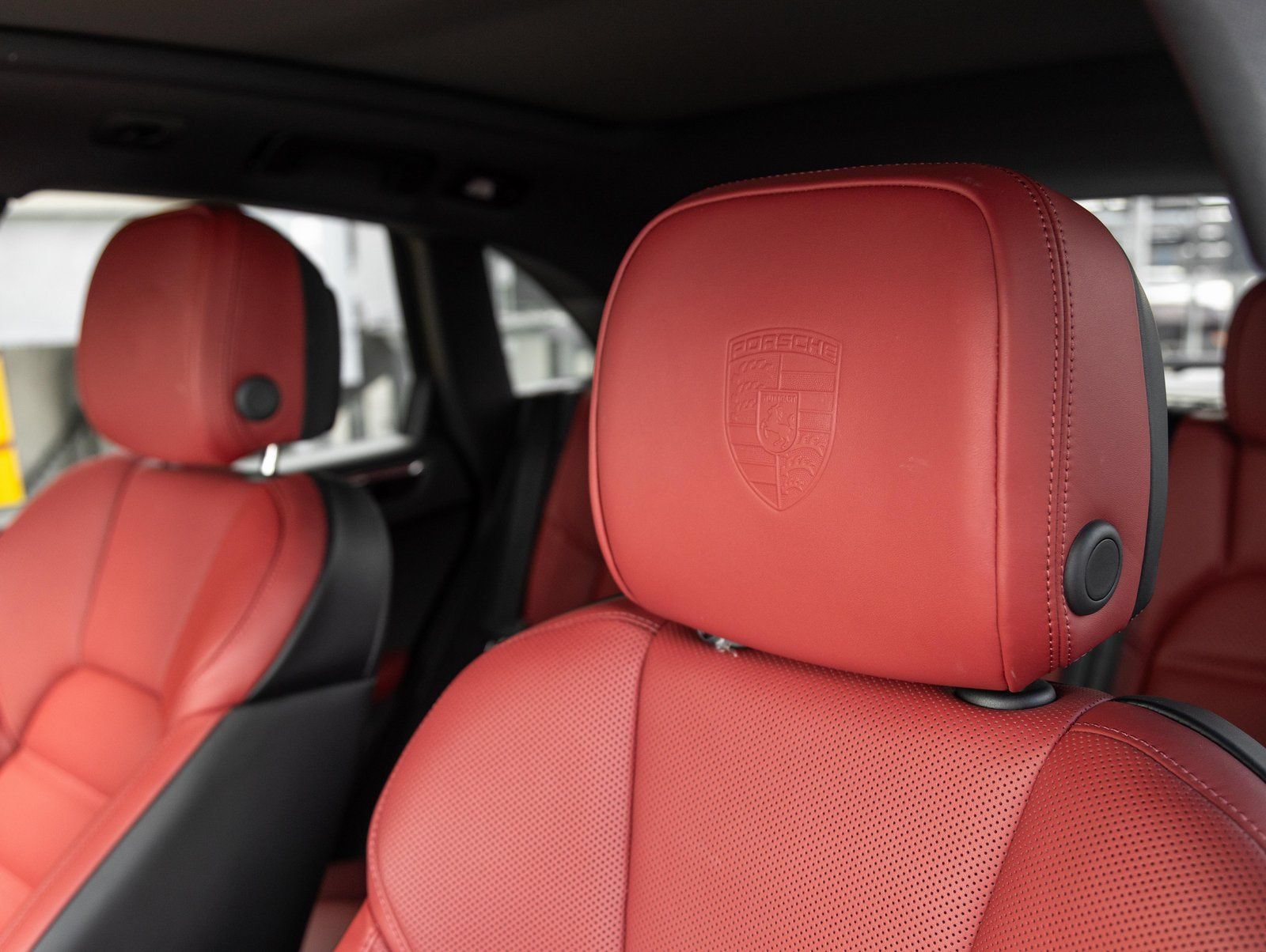 Certified 2026 Porsche Macan S AWD/4WD image 23
