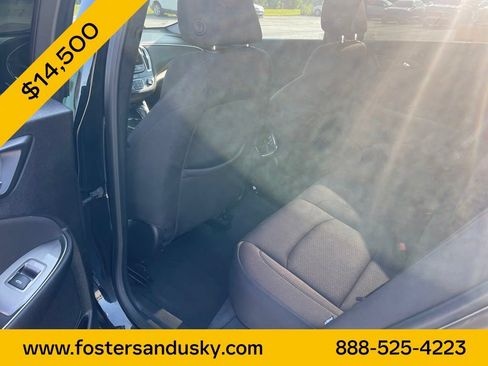 Used 2019 Chevrolet Malibu LT FWD image 15