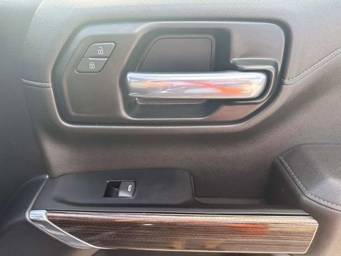 Used 2022 Chevrolet Silverado 1500 RST image 13