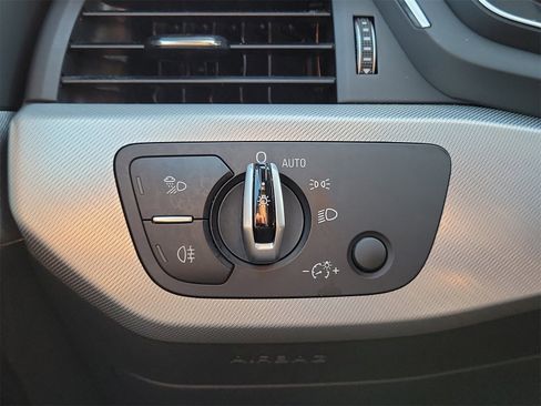 Used 2017 Audi A4 2.0T Premium Plus w/ Premium Plus Package image 29