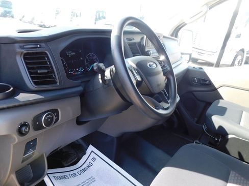 Used 2024 Ford Transit 250 Low Roof w/ Exterior Upgrade Package image 5