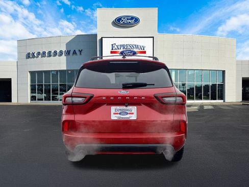 Used 2023 Ford Escape ST-Line w/ Tech Pack #1 image 7