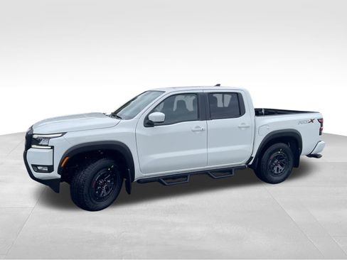 New 2026 Nissan Frontier Pro-X w/ Tow Package RWD image 5