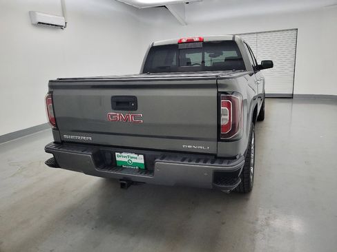 Used 2017 GMC Sierra 1500 Denali w/ Denali Ultimate Package AWD/4WD image 7