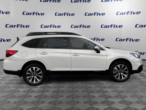 Used 2017 Subaru Outback 3.6R Limited AWD/4WD image 7