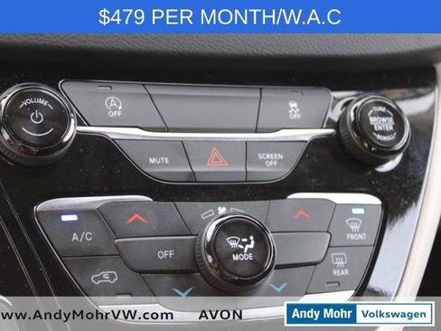 Used 2024 Chrysler Voyager LX image 41