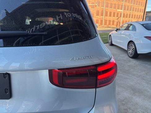 New 2026 Mercedes-Benz GLB 250 4MATIC image 9