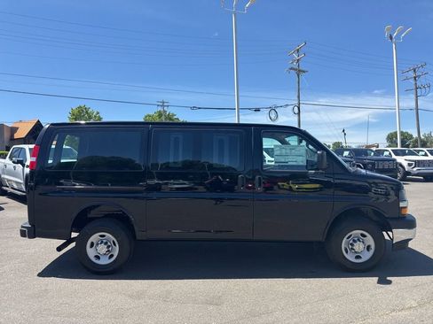 New 2026 Chevrolet Express 2500 RWD image 6