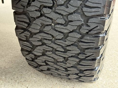 Used 2014 Ford F150 Raptor w/ Equipment Group 801A Luxury AWD/4WD image 52