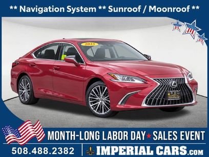 Used 2025 Lexus ES 350 w/ Premium Package