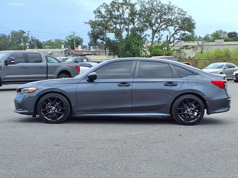 Used 2024 Honda Civic Sport image 4