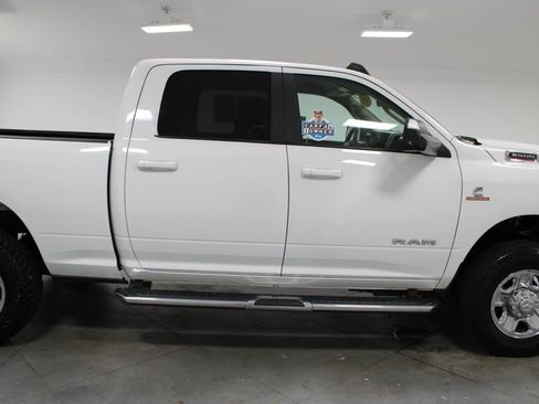 Used 2022 RAM 3500 Big Horn image 11