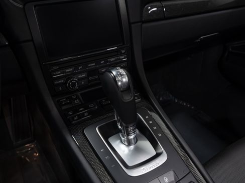 Used 2015 Porsche 911 Turbo S w/ High-end Infotainment Package image 55