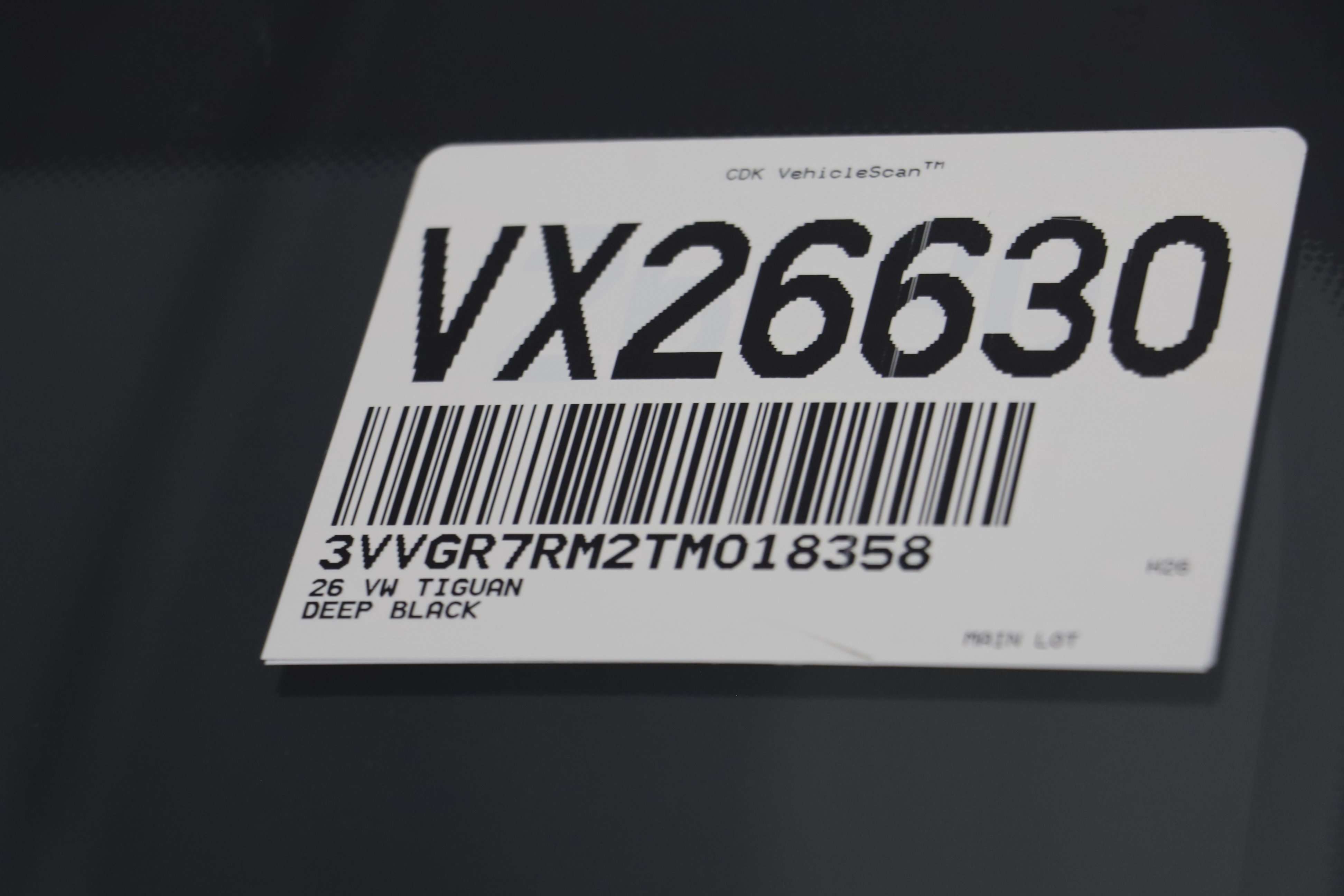 Used 2026 Volkswagen Tiguan SE R-Line AWD/4WD image 23