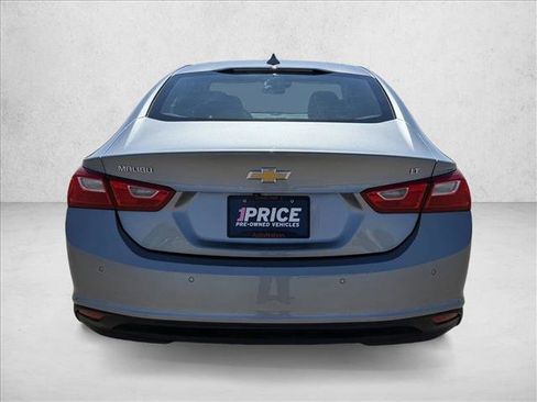 Used 2025 Chevrolet Malibu LT FWD image 6