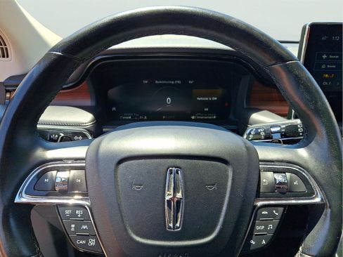 Used 2023 Lincoln Nautilus Reserve w/ Equipment Group 201A AWD/4WD image 18