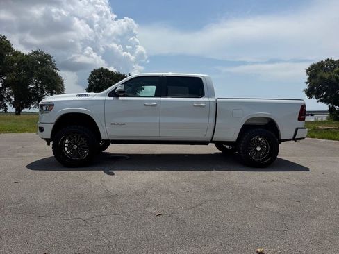 Used 2022 RAM 1500 Laramie w/ Laramie Southwest Edition AWD/4WD image 2