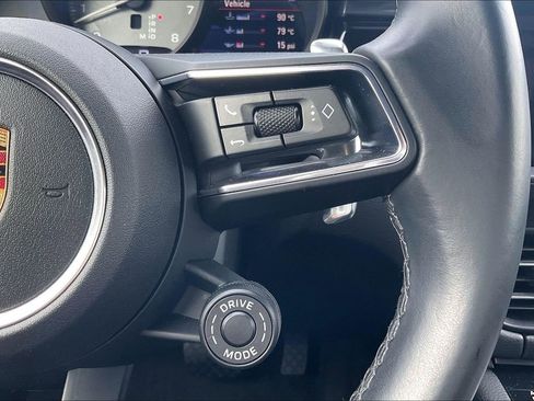 Used 2022 Porsche Macan S AWD/4WD image 19