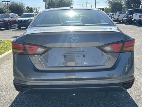 New 2025 Nissan Altima 2.5 S image 8