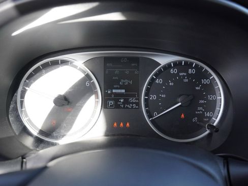 Certified 2024 Nissan Kicks S image 25