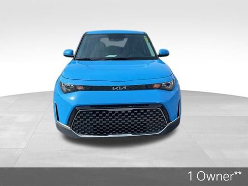Certified 2023 Kia Soul EX image 3