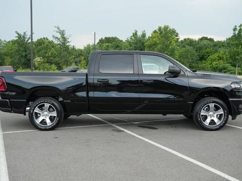 New 2026 RAM 1500 Express AWD/4WD image 8