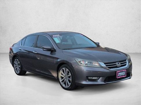 Used 2013 Honda Accord Sport image 3