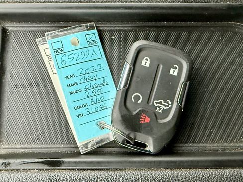 Used 2022 Chevrolet Silverado 2500 LT w/ Z71 Sport Edition image 31