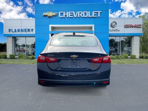 Used 2025 Chevrolet Malibu LT FWD image 4