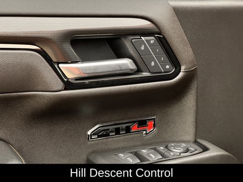 Used 2025 GMC Sierra 1500 AT4 w/ AT4 Premium Package image 27