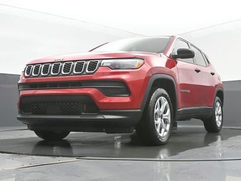 New 2025 Jeep Compass Sport image 46