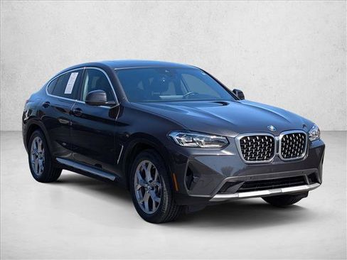 Certified 2023 BMW X4 xDrive30i w/ Premium Package AWD/4WD image 3