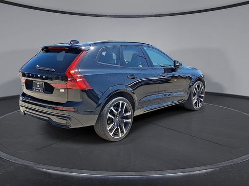 Used 2023 Volvo XC60 T8 Ultimate w/ Climate Package AWD/4WD image 31