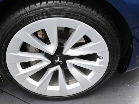 Used 2022 Tesla Model 3 image 39