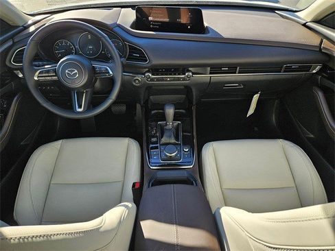Certified 2025 MAZDA CX-30 2.5 Turbo w/ Premium Package image 17